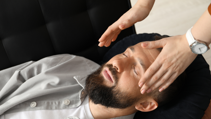 Ipnosi: un rimedio efficace per combattere l’insonnia