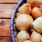 Cipolla e influenza: miti e verità sui rimedi naturali