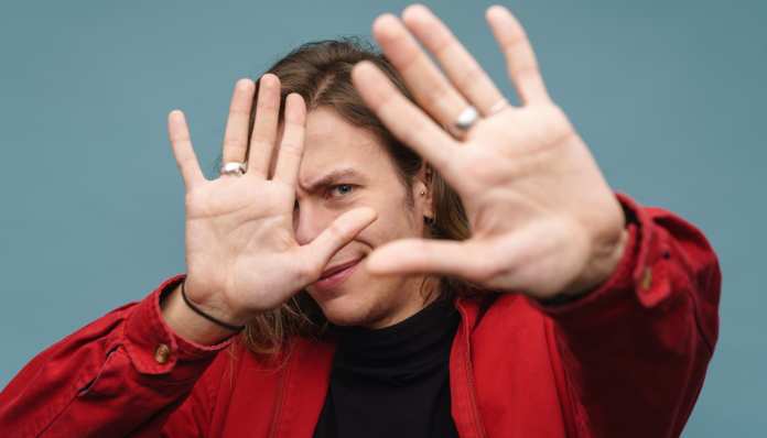 Frequenti persone stressanti? Invecchierai prima